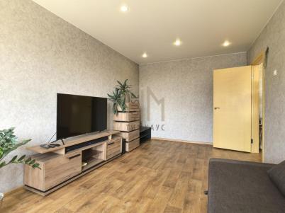 Продажа квартиры Омск. Химиков ул., 6к2