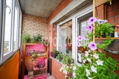 Продажа квартиры Омск. Юбилейный, Пригородная, 27