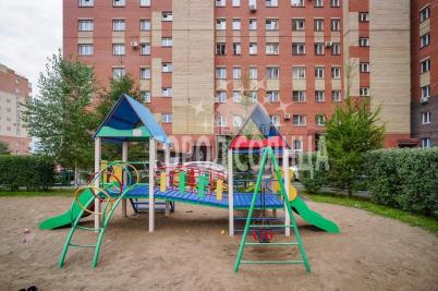 Продажа квартиры Омск. Юбилейный, Пригородная, 27