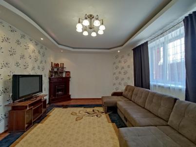 Продажа коттеджа Омск. Кучумова 50