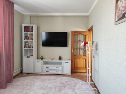 Продажа коттеджа Омск. Кучумова 50