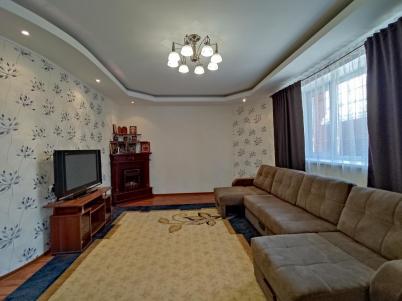 Продажа коттеджа Омск. Кучумова 50