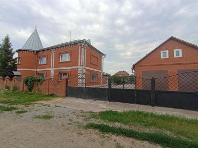 Продажа коттеджа Омск. Кучумова 50