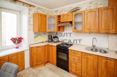 Продажа квартиры Омск. проспект Менделеева, 21, к.3