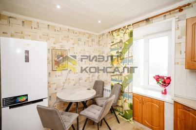 Продажа квартиры Омск. проспект Менделеева, 21, к.3