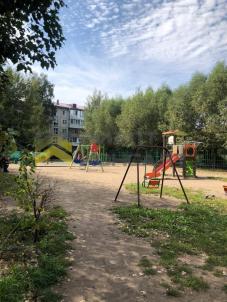 Продажа квартиры Омск. улица Бархатовой, 4