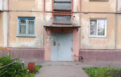 Продажа квартиры Омск. Городок Нефтяников, 22 Апреля, 10 А Продажа квартиры Омск. Городок Нефтяников, 22 Апреля, 10 А