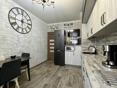 Продажа квартиры Омск. Завертяева, 7 к5