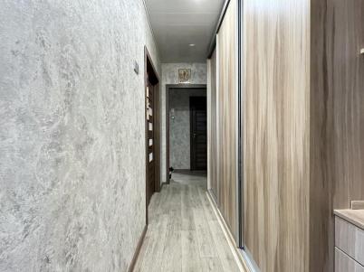 Продажа квартиры Омск. Завертяева, 7 к5