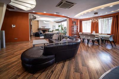 Продажа таунхауса Омск. Суворова ул., 90к7