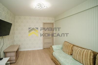 Продажа квартиры Омск. улица Блюхера, 10