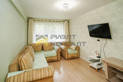 Продажа квартиры Омск. улица Блюхера, 10