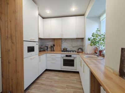 Продажа квартиры Омск. улица Энтузиастов 61