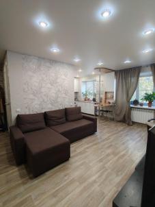 Продажа квартиры Омск. улица Энтузиастов 61