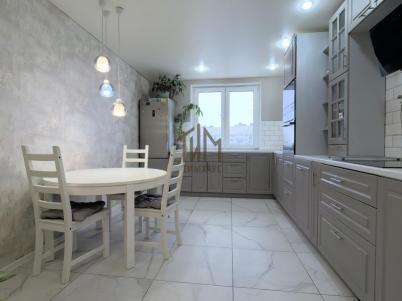 Продажа квартиры Омск.&nbsp;М.М.Кузьмина б-р., 23