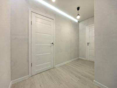 Продажа квартиры Омск.&nbsp;М.М.Кузьмина б-р., 23