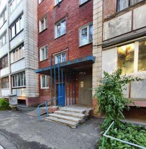 Продажа квартиры Омск. Заозёрный, Малиновского, 12 Продажа квартиры Омск. Заозёрный, Малиновского, 12