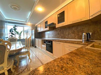 Продажа квартиры Омск.&nbsp;10 лет Октября ул., 50