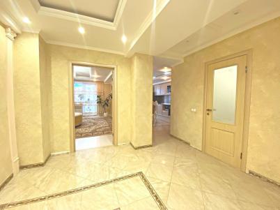 Продажа квартиры Омск.&nbsp;10 лет Октября ул., 50