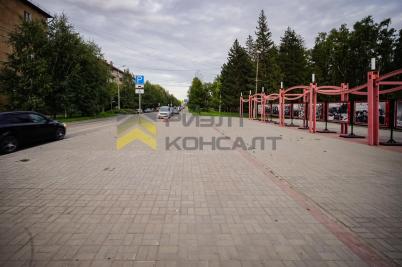 Продажа квартиры Омск. бульвар А.Петухова, 1