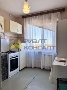 Продажа квартиры Омск. улица Лукашевича, 27