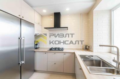Продажа квартиры Омск. улица Химиков, 32 Продажа квартиры Омск. улица Химиков, 32