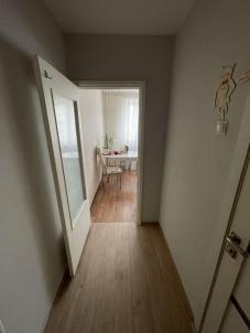Продажа квартиры Омск. СибНИИСХоз, Малиновского, 23 к1