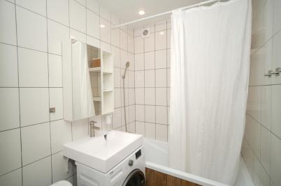 Продажа квартиры Омск. 24-я Северная, 93к4