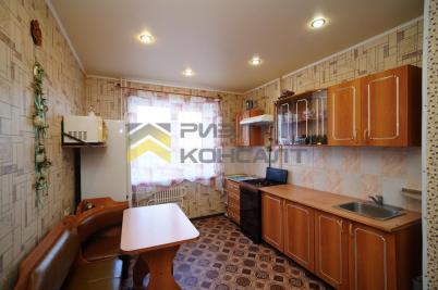 Продажа квартиры Омск. улица Краснознаменная, 26, к.3