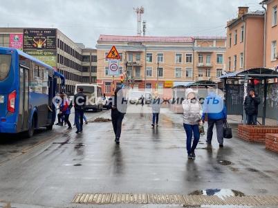 Аренда торговой площади Омск. улица Лобкова 3