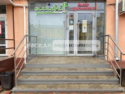 Аренда торговой площади Омск. улица Лобкова 3