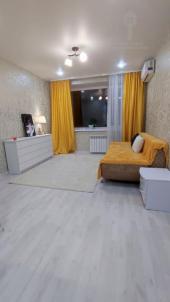 Продажа квартиры Омск. Суровцева, 104