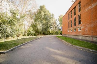 Продажа коммерческой недвижимости Омск. 6-й микрорайон, Лукашевича, 5а