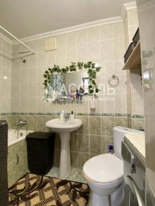 Продажа квартиры Омск. пр-кт. Космический,97А