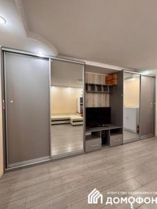 Продажа квартиры Омск. Менделеева проспект, 21к2