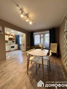 Продажа квартиры Омск. Менделеева проспект, 21к2