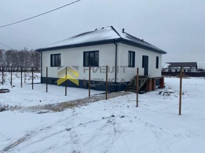 Продажа дома Омская обл, Омский р-н, поселок Магистральный, ул Полевая