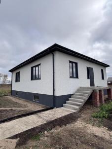 Продажа дома Омская обл, Омский р-н, поселок Магистральный, ул Полевая
