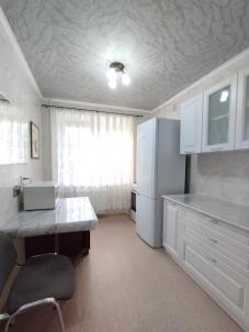 Аренда квартиры Омск. улица Серова 24