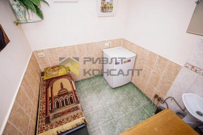 Продажа коммерческой недвижимости Омск. улица Химиков, 36 Продажа коммерческой недвижимости Омск. улица Химиков, 36