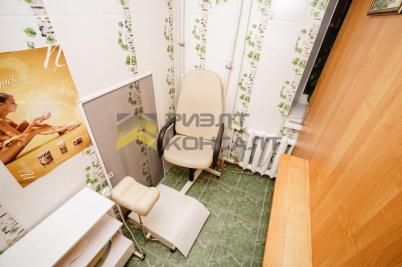 Продажа коммерческой недвижимости Омск. улица Химиков, 36 Продажа коммерческой недвижимости Омск. улица Химиков, 36