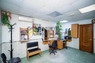 Продажа коммерческой недвижимости Омск. улица Химиков, 36 Продажа коммерческой недвижимости Омск. улица Химиков, 36