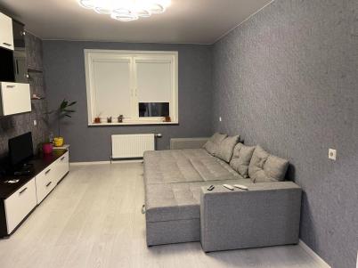 Аренда квартиры Омск. Октябрьская улица 98