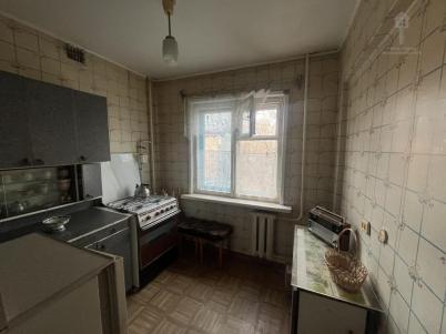 Продажа квартиры Омск. Городок Нефтяников, 22 Апреля, 32