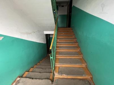 Продажа квартиры Омск. Городок Нефтяников, 22 Апреля, 32