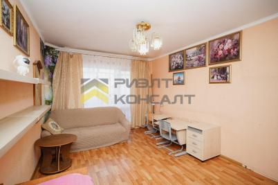 Продажа квартиры Омск. улица Сулеймана Стальского, 10 Продажа квартиры Омск. улица Сулеймана Стальского, 10