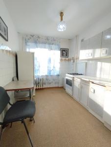 Аренда квартиры Омск. улица Серова 22