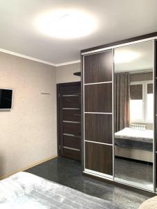 Продажа квартиры Омск. улица 10 лет Октября 113 Продажа квартиры Омск. улица 10 лет Октября 113