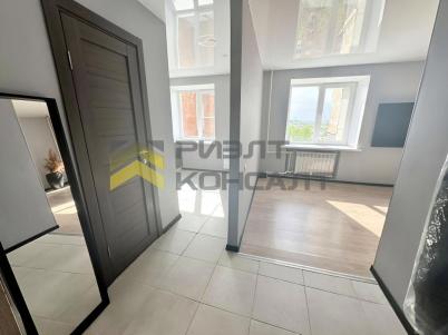 Продажа квартиры Омск. улица Челюскинцев, 90