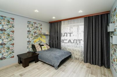 Продажа квартиры Омск. улица Малиновского, 19, к.1